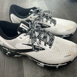 Brooks Ghost 14 Running Shoes